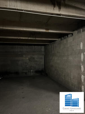 Parking / Garage - 10 m²