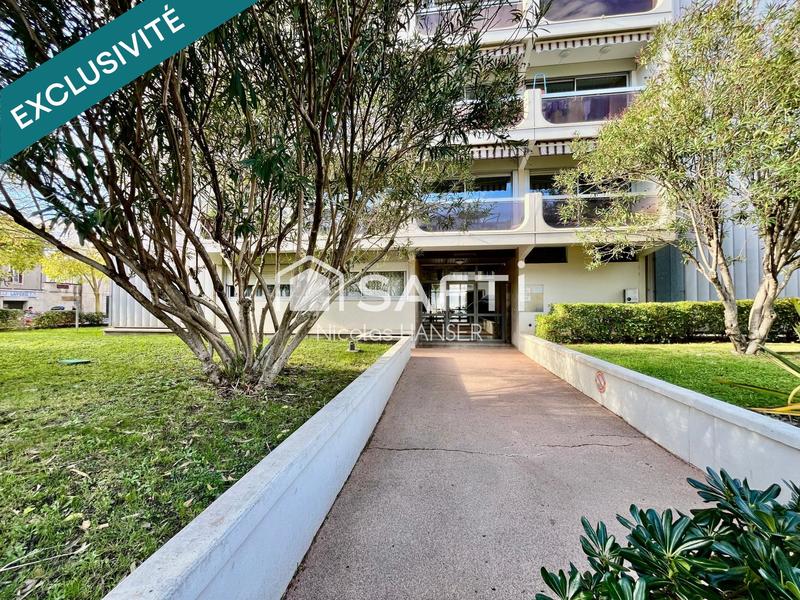 Appartement - 92 m² - 4 pièces