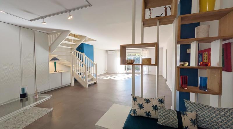 Maison - 151 m² - 5 pièces