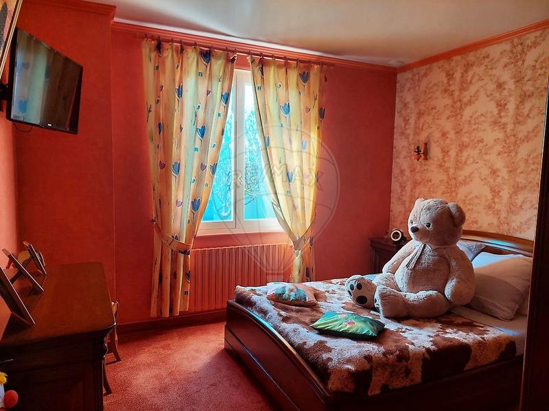 Maison - 112 m² - 5 pièces