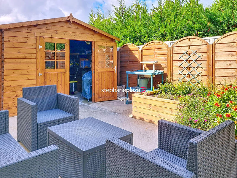 Maison - 104 m² - 4 pièces