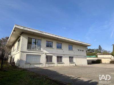Bureau - 810 m²