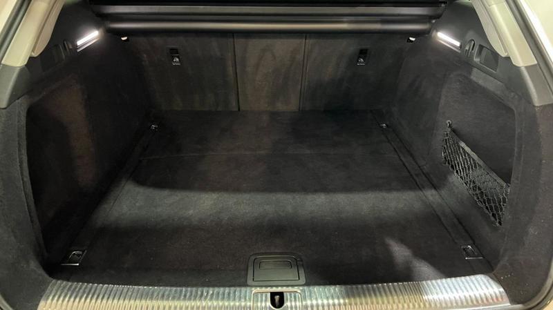 Audi A4 Avant 30 Tdi Mild Hybrid 136 Ch