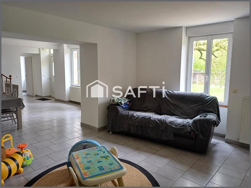 Maison - 140 m² - 5 pièces