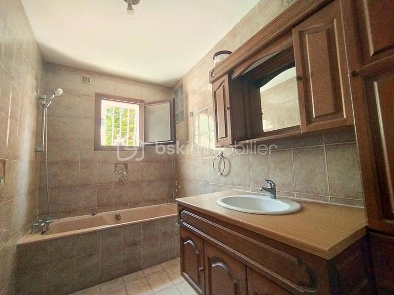 Appartement - 86 m² - 5 pièces