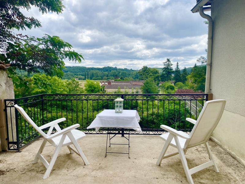 Maison traditionnelle - 130 m² - 8 pièces