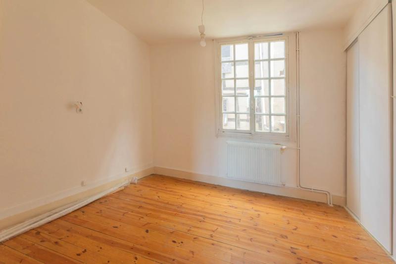 Maison - 98 m² - 6 pièces