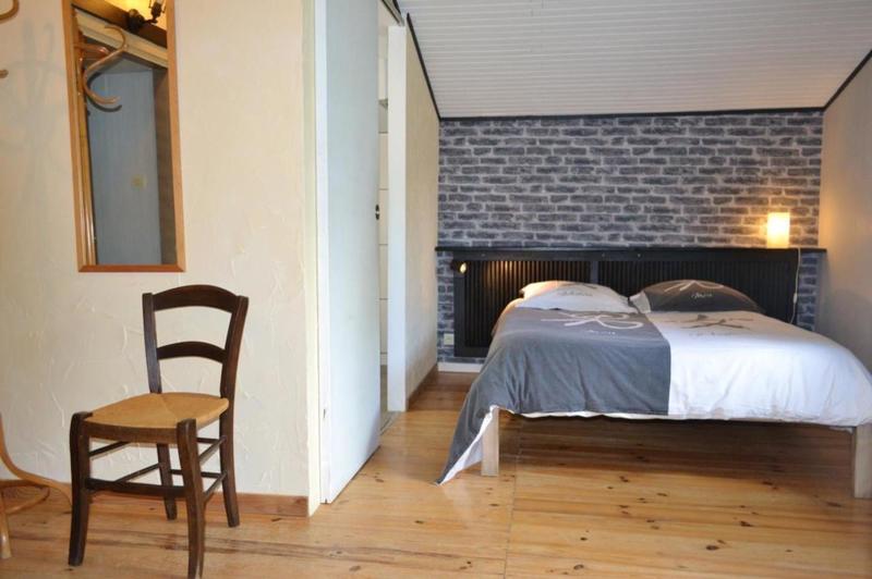 Maison - 276 m² - 13 pièces