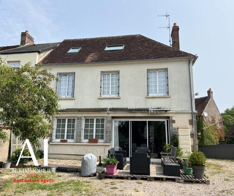 Maison ancienne - 118 m² - 6 pièces