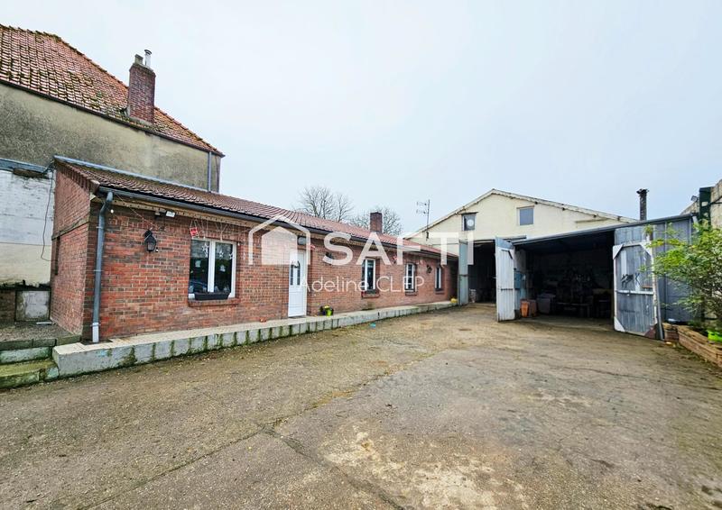 Maison - 90 m² - 4 pièces