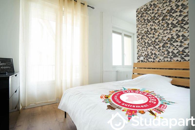 Chambre - 9 m² - 1 pièce