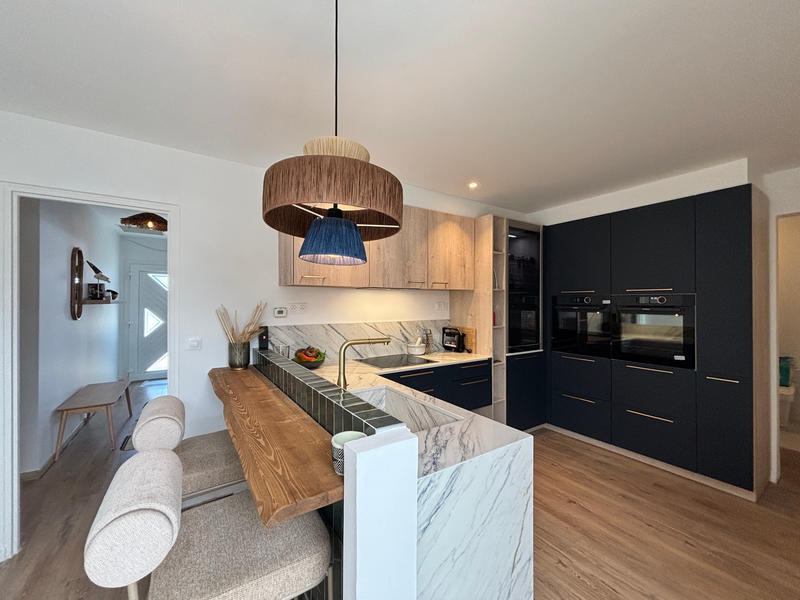 Maison - 140 m² - 5 pièces