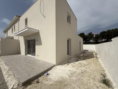 Villa - 96 m² - 4 pièces