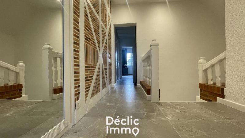 Maison - 197 m² - 8 pièces