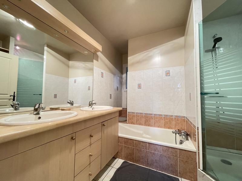 Maison - 126 m² - 5 pièces