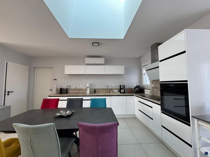 Maison - 114 m² - 4 pièces