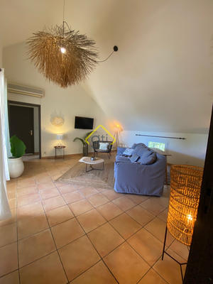 Appartement - 56 m² - 3 pièces