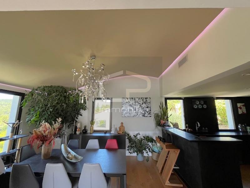 Maison d'architecte - 200 m² - 6 pièces