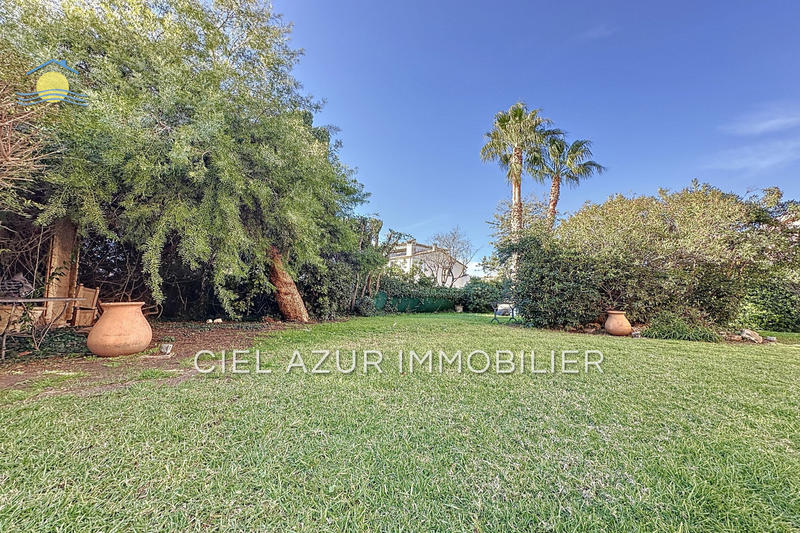 Appartement - 150 m² - 5 pièces