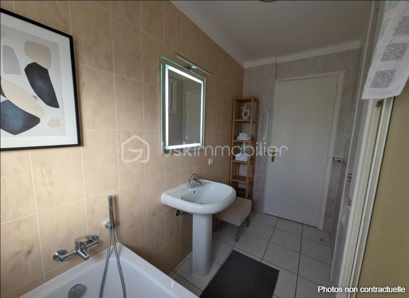 Appartement - 60 m² - 2 pièces