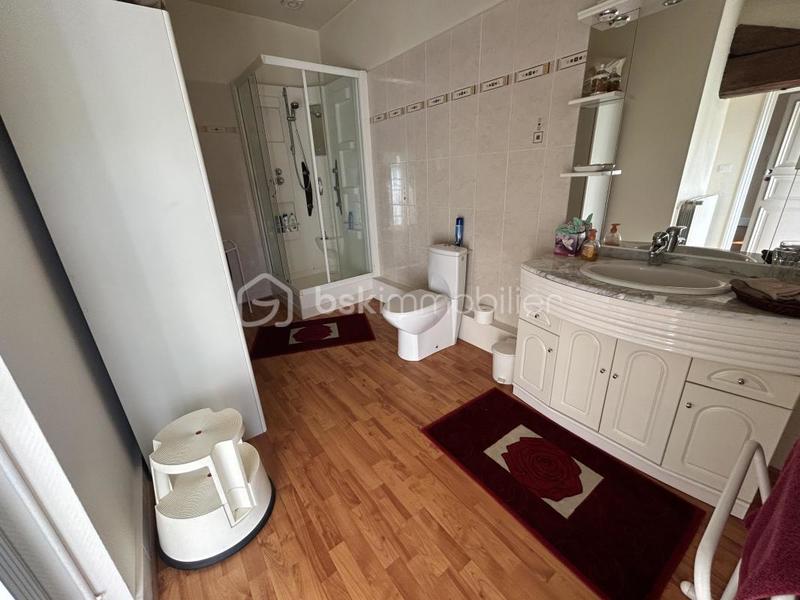 Propriété - 453 m² - 11 pièces