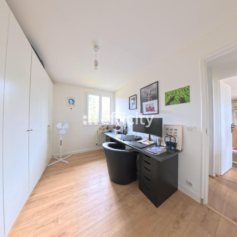 Appartement - 64 m² - 4 pièces