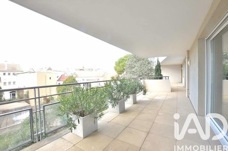 Appartement - 152 m² - 5 pièces
