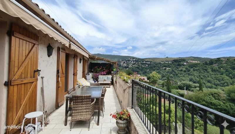 Maison - 94 m² - 4 pièces