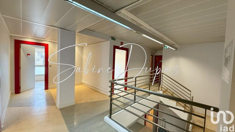 Bureau - 341 m² - 3 pièces