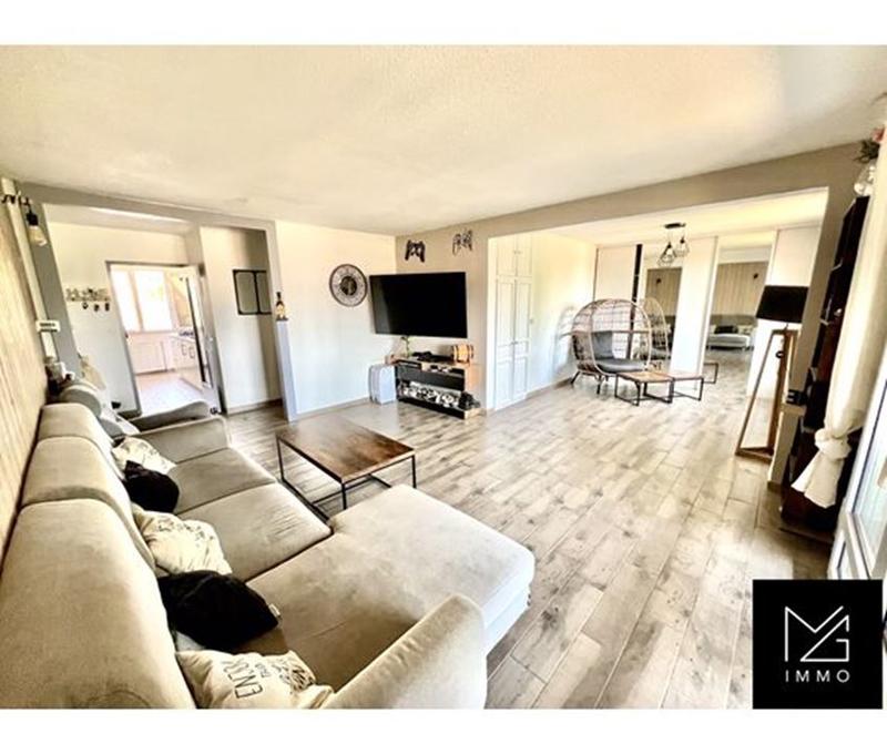 Appartement - 80 m² - 3 pièces