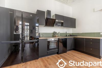 Chambre - 13 m² - 1 pièce