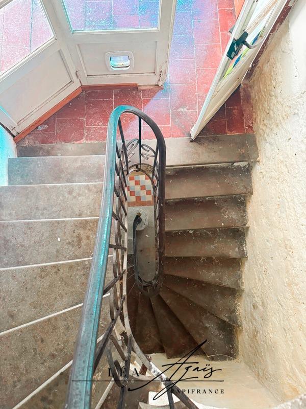 Maison - 123 m² - 6 pièces