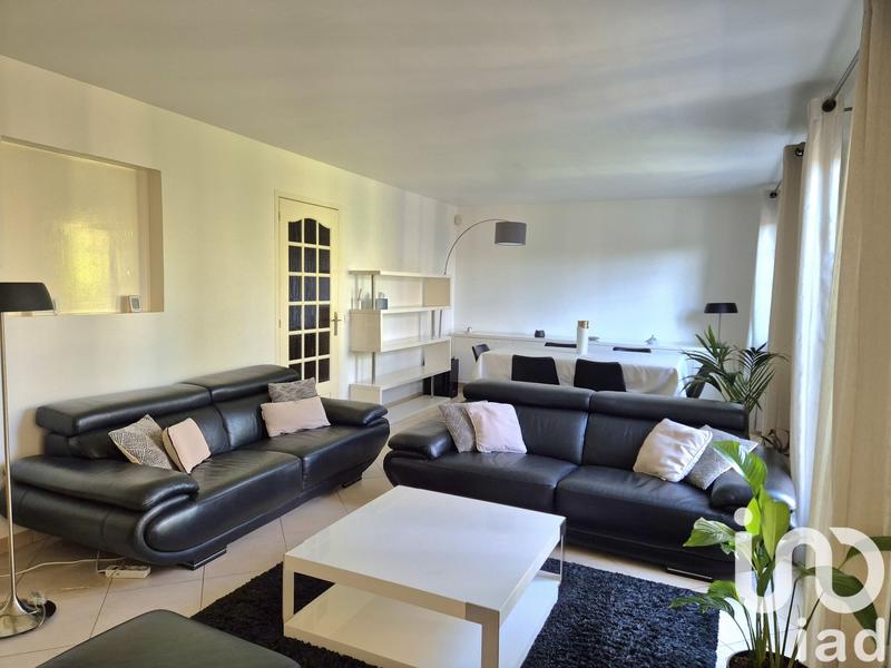 Maison - 102 m² - 4 pièces