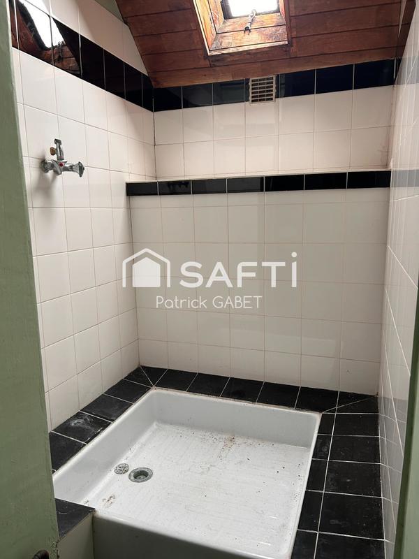 Maison - 100 m² - 5 pièces