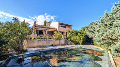 Maison - 157 m² - 7 pièces