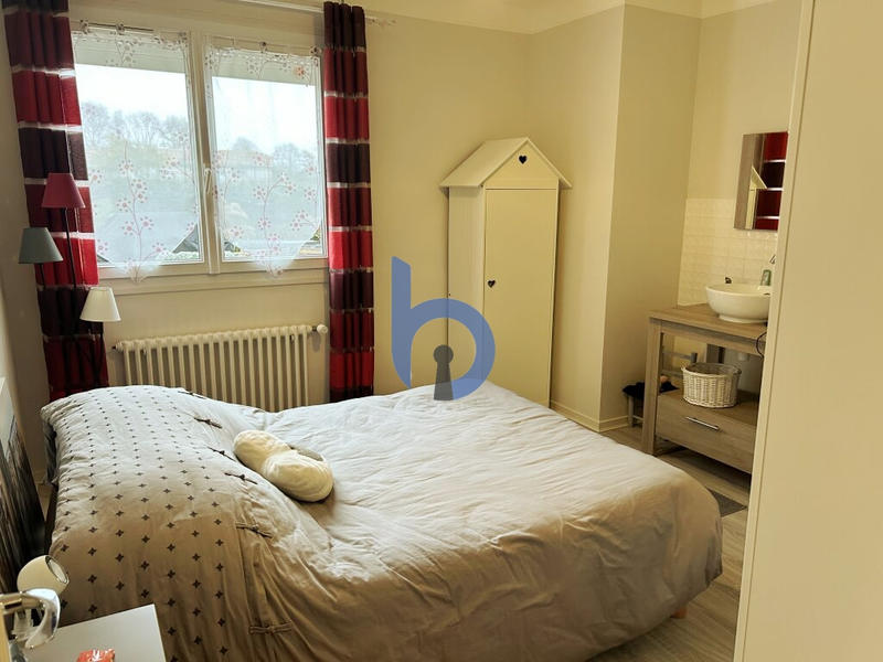 Maison - 116 m² - 8 pièces