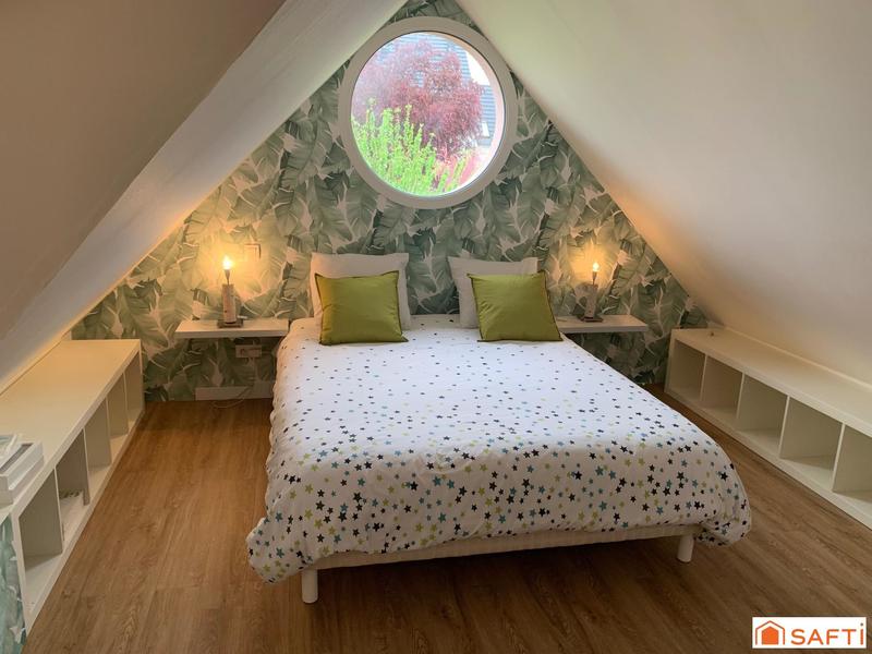 Maison - 190 m² - 6 pièces