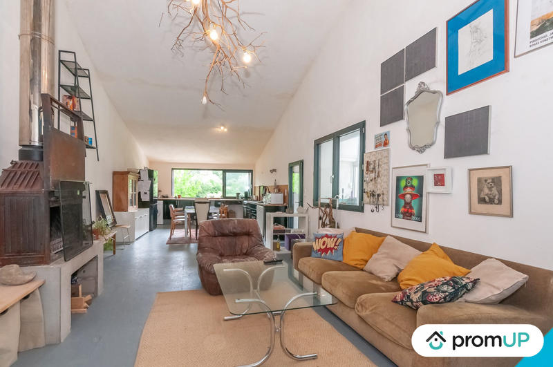 Maison - 146 m² - 6 pièces