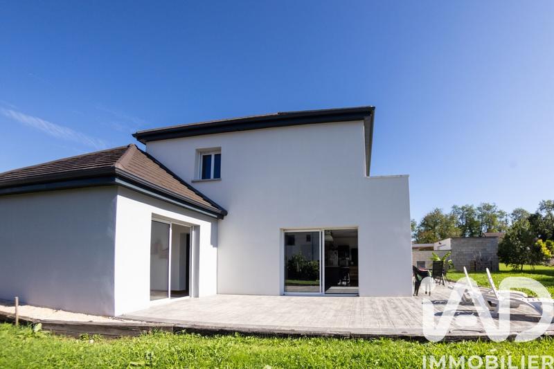 Maison - 150 m² - 4 pièces