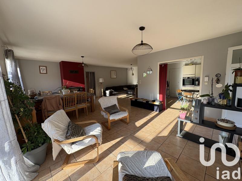 Maison - 143 m² - 6 pièces