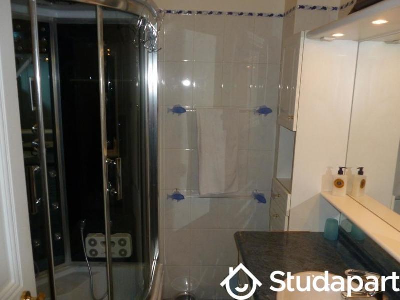 Chambre - 21 m² - 1 pièce