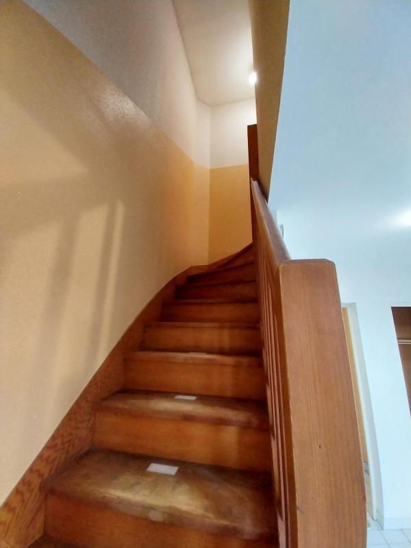 Maison traditionnelle - 79 m² - 4 pièces