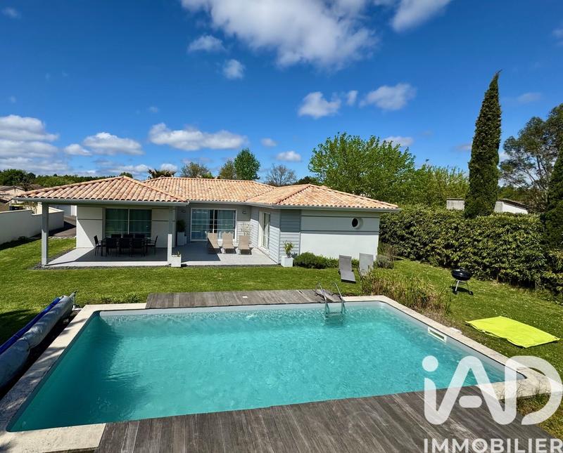 Maison - 138 m² - 5 pièces