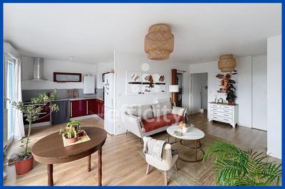 Appartement - 75 m² - 4 pièces