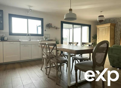 Maison - 91 m² - 5 pièces