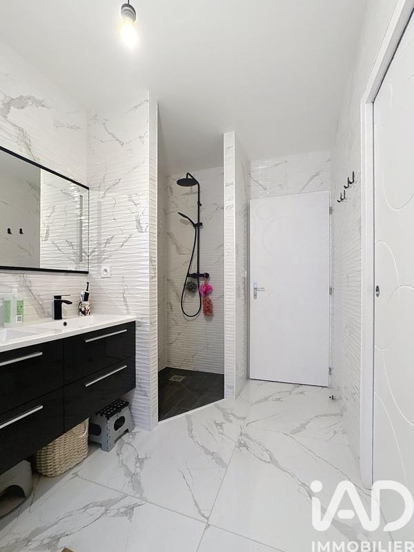 Maison de ville - 100 m² - 4 pièces