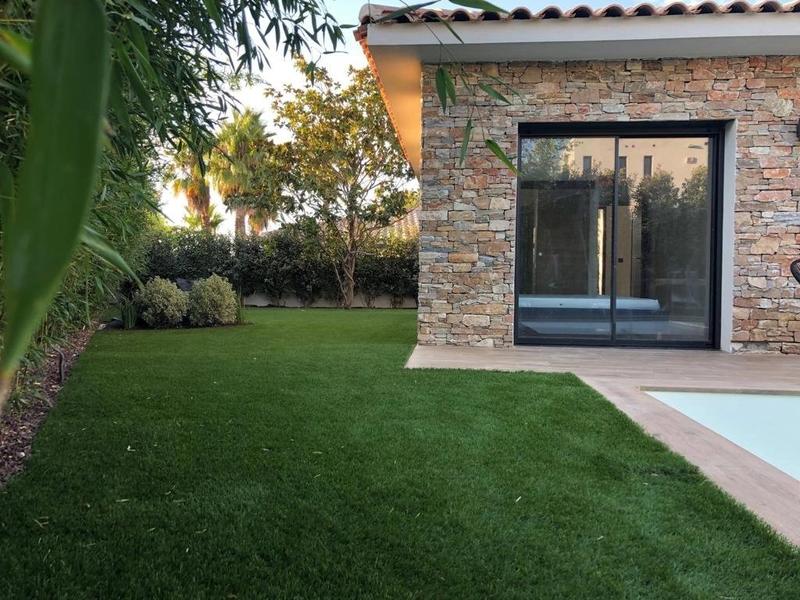 Villa - 180 m² - 5 pièces