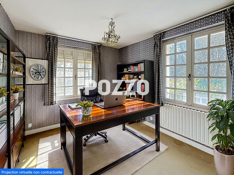 Maison - 380 m² - 12 pièces