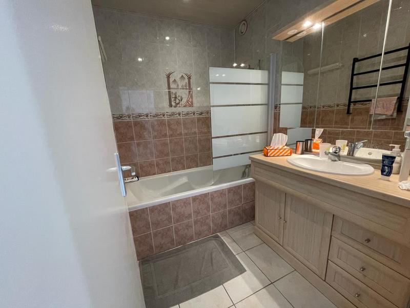 Chambre - 9 m² - 1 pièce