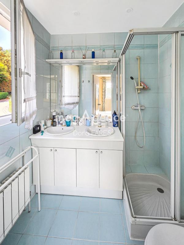 Maison - 141 m² - 6 pièces